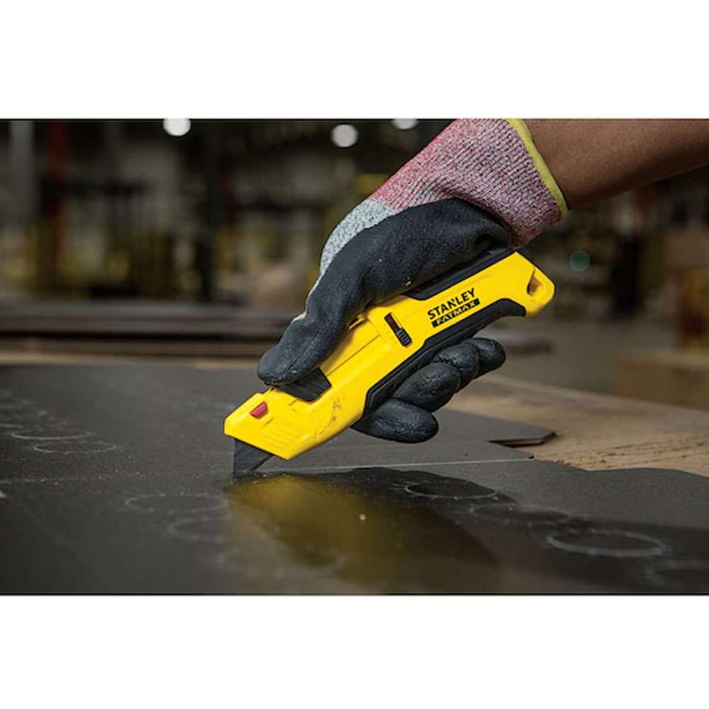 Safety knife with three-sided slider Stanley Fatmax FMHT10365-0