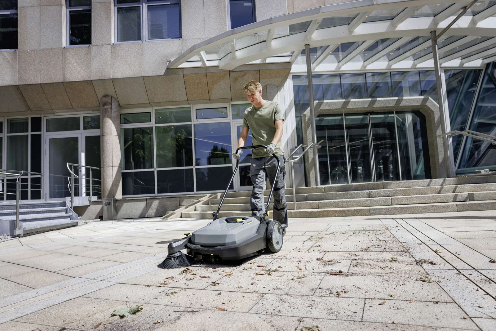 Karcher-KM 70/20 C-Karcher sweeper