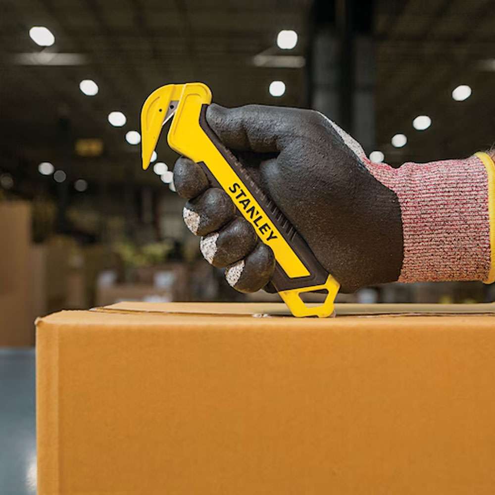 Disposable bi-material safety knife Stanley 10356