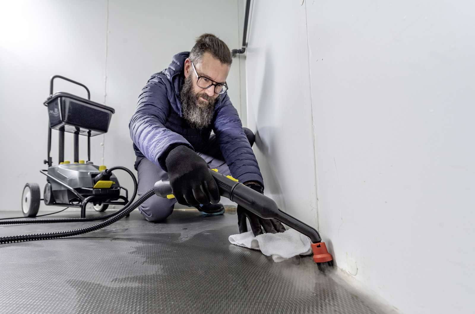 Karcher-SG 4/4-Karcher steam cleaner