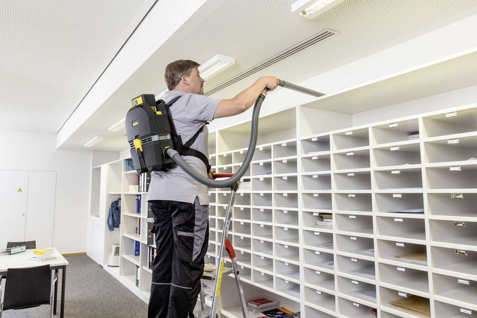 Karcher-BVL 3/1 Bp-Karcher Cordless Vacuum Cleaner