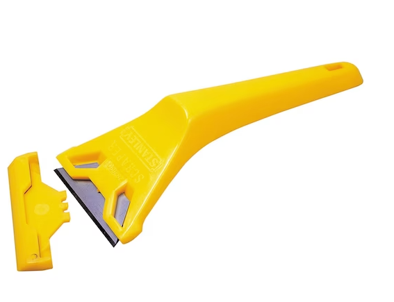 Multipurpose plastic scraper - Stanley 0-28-590