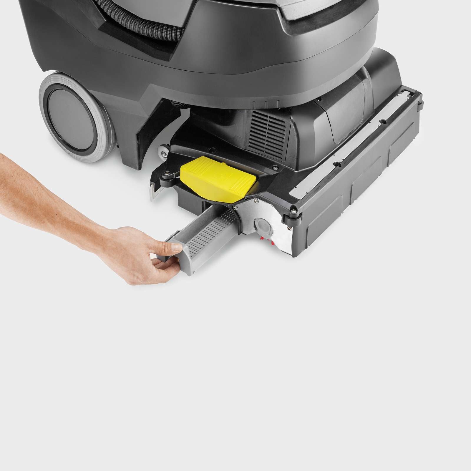 Karcher-Professional scrubber dryer BR 45/22 C Bp Pack-Karcher