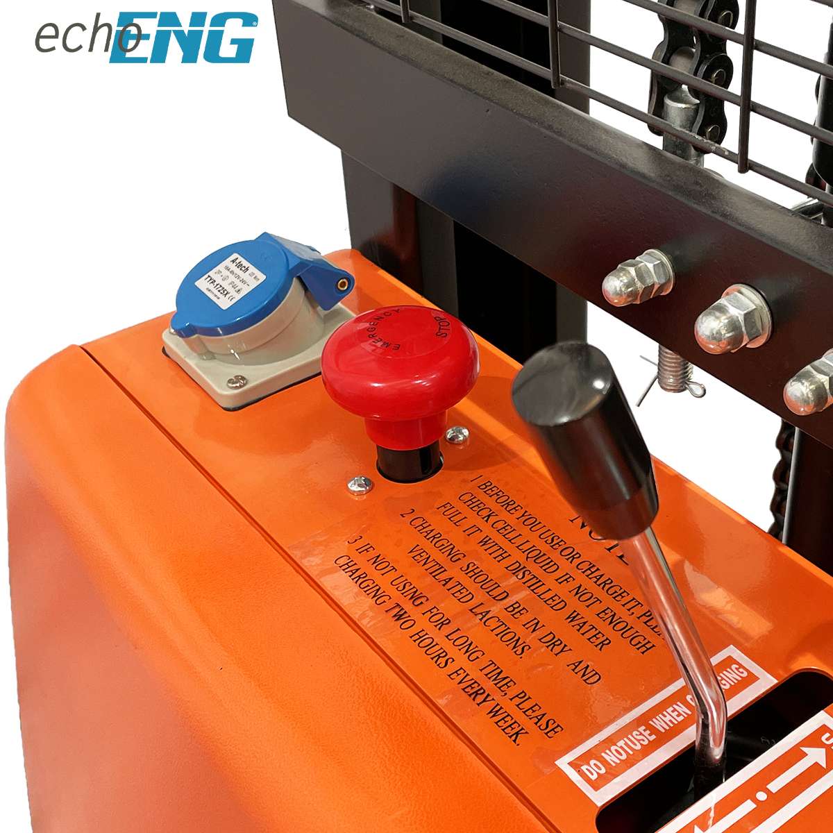 Semi-electric lift truck for pallet 3000mm 1000Kg for europallet - echoENG