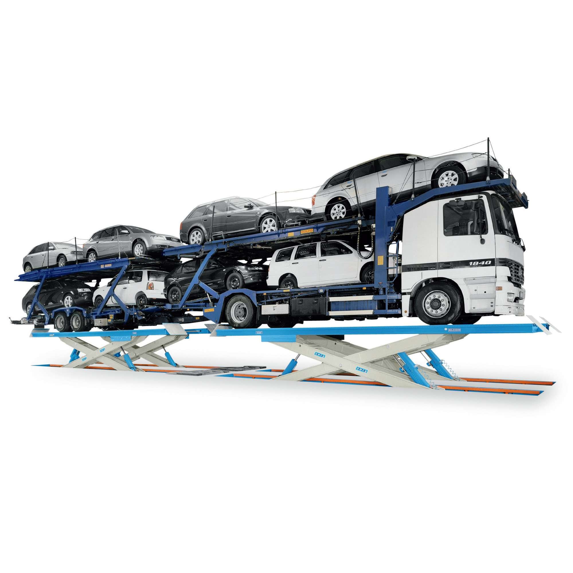 2 electro-hydraulic scissor lifts coupled each retractable OMCN