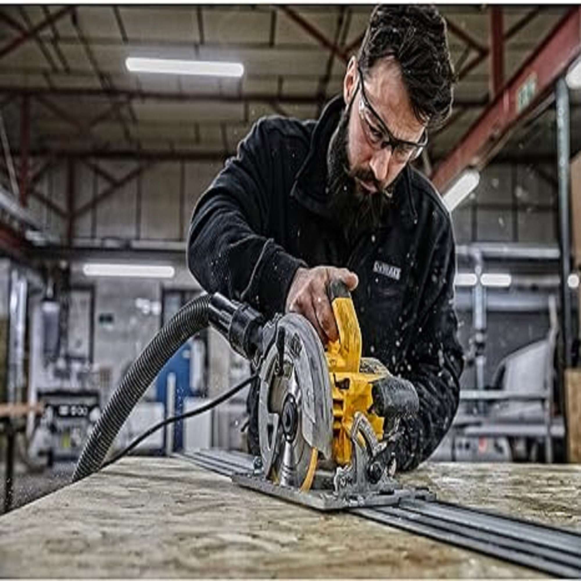 DEWALT DWE550-QS Circular Saw